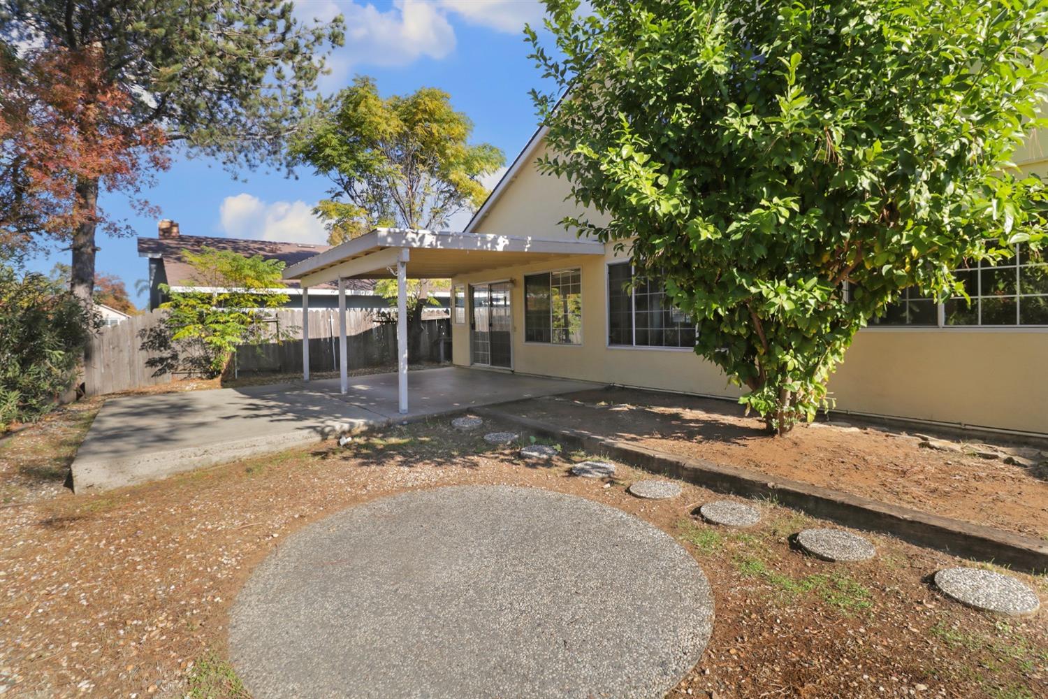 Detail Gallery Image 41 of 43 For 6209 E Dark Star Way, Orangevale,  CA 95662 - 4 Beds | 2/1 Baths