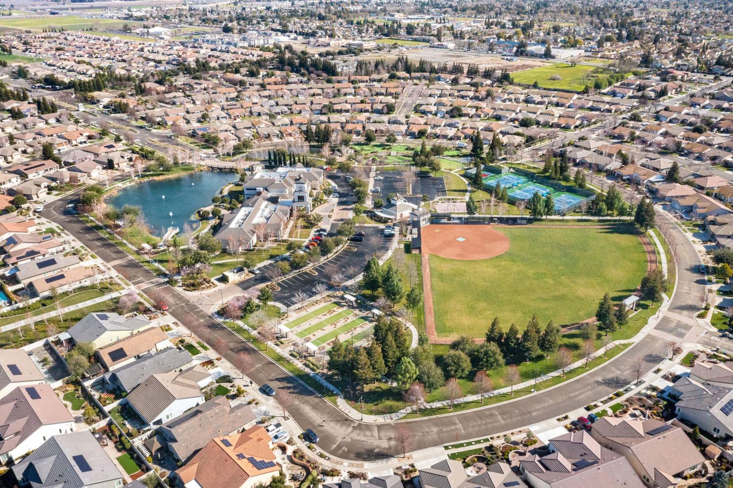 Detail Gallery Image 61 of 61 For 2453 Gardenstone Pl, Manteca,  CA 95336 - 2 Beds | 2/1 Baths