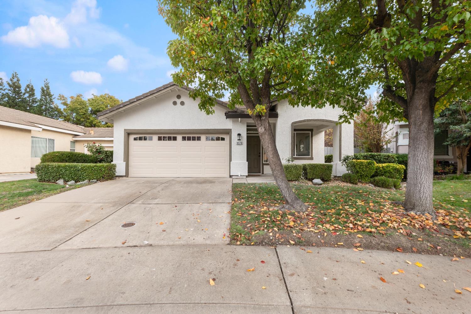 Detail Gallery Image 2 of 70 For 9370 Marlemont Cir, Elk Grove,  CA 95758 - 3 Beds | 2 Baths