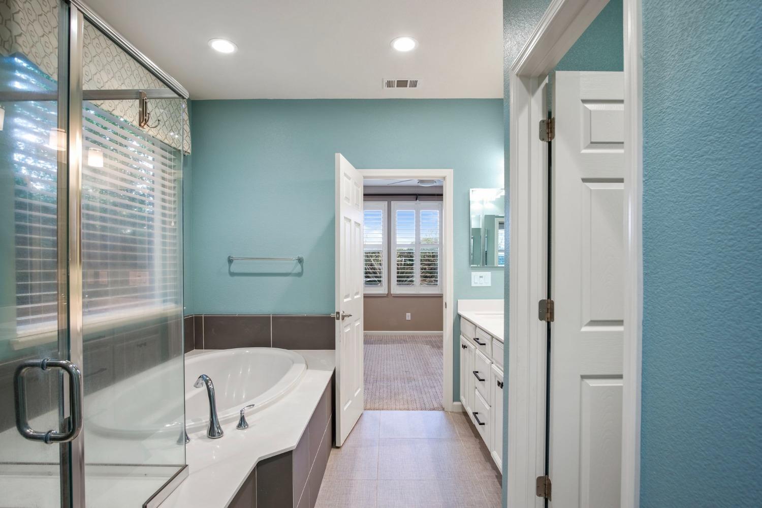 Detail Gallery Image 25 of 36 For 9773 Philta Way, Elk Grove,  CA 95757 - 3 Beds | 2/1 Baths