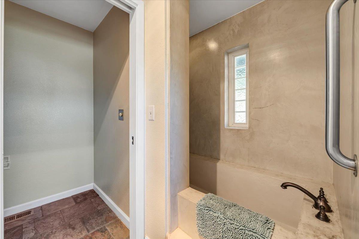 Detail Gallery Image 29 of 60 For 1259 Sandalwood Dr Lot#156, Murphys,  CA 95247 - 3 Beds | 2/1 Baths