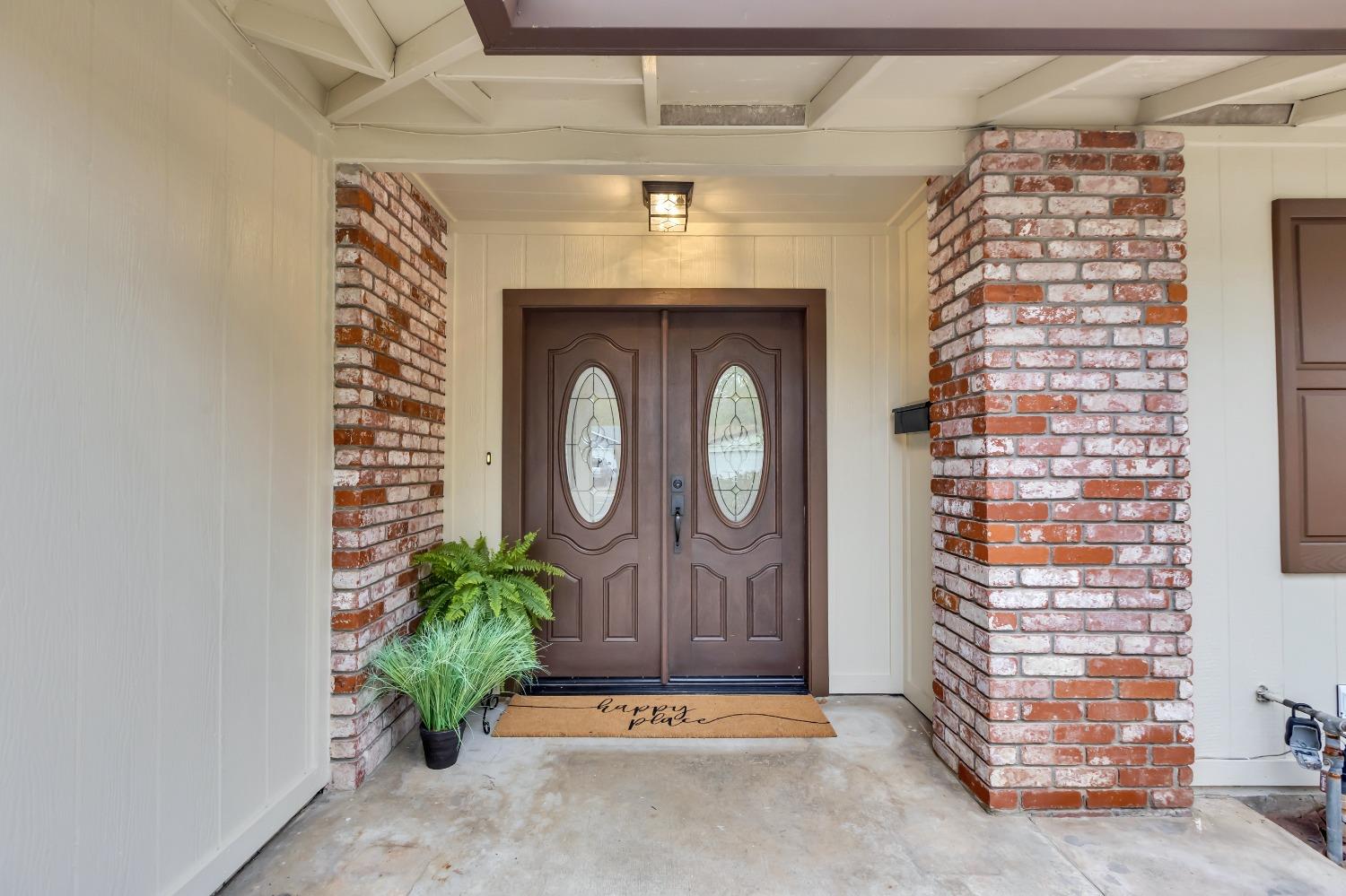 Detail Gallery Image 6 of 48 For 6425 Trajan Dr, Orangevale,  CA 95662 - 3 Beds | 2 Baths