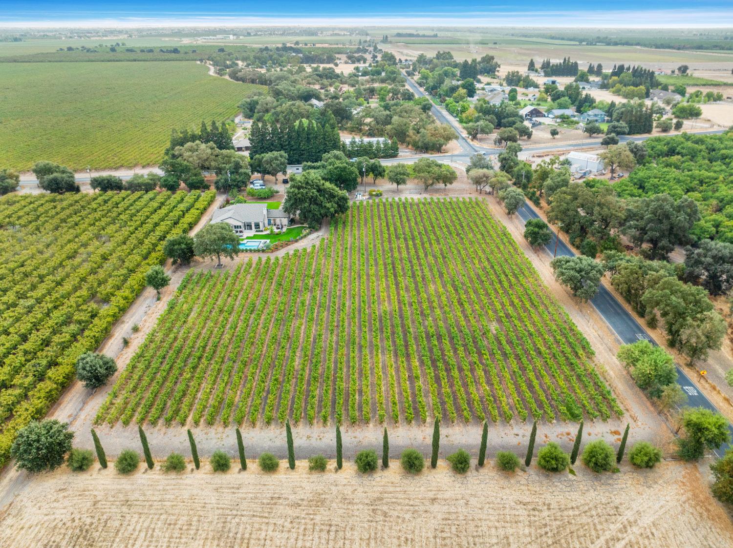 Detail Gallery Image 82 of 86 For 11707 N Alpine Rd, Lodi,  CA 95240 - 3 Beds | 2/1 Baths