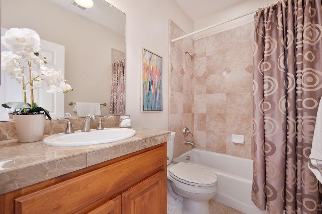 Detail Gallery Image 32 of 67 For 2810 Penryn Rd, Penryn,  CA 95663 - 4 Beds | 3/1 Baths