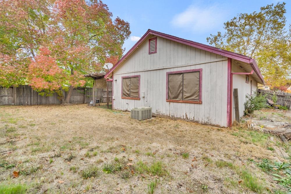 Detail Gallery Image 37 of 42 For 6348 Lochinvar Way, Sacramento,  CA 95823 - 2 Beds | 2 Baths