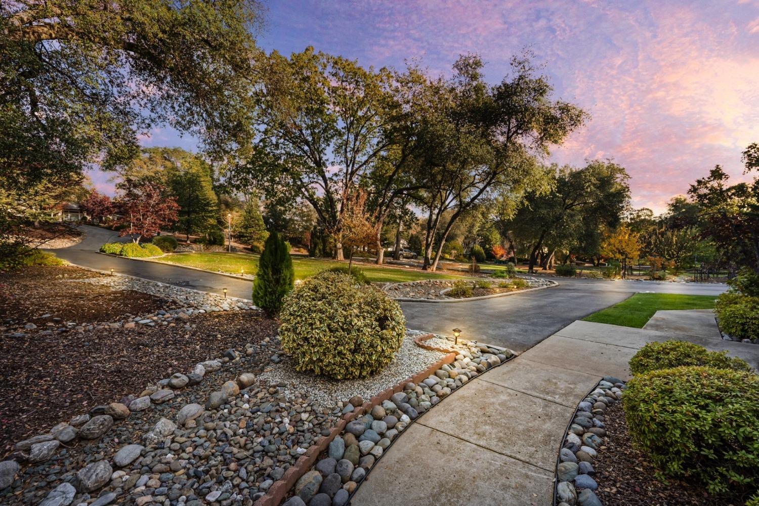 Detail Gallery Image 7 of 93 For 4218 Vega Loop, Shingle Springs,  CA 95682 - 3 Beds | 3 Baths