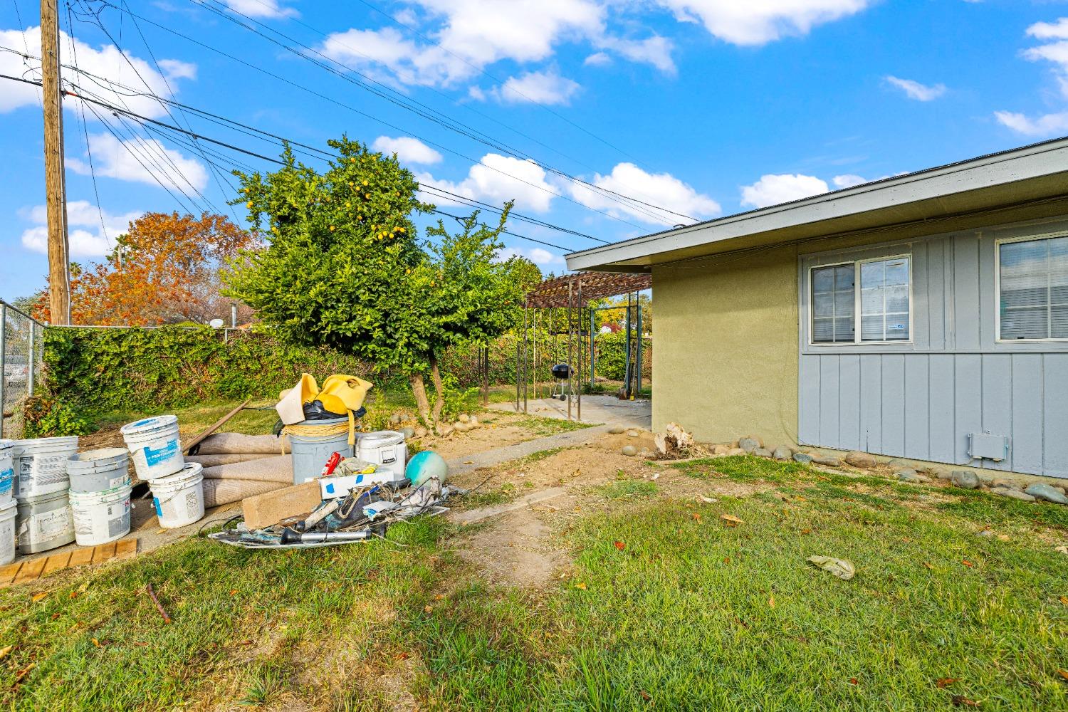 Detail Gallery Image 21 of 26 For 820 Beardsley, West Sacramento,  CA 95605 - 3 Beds | 1 Baths