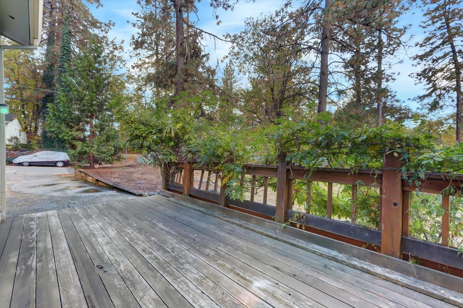 Detail Gallery Image 35 of 48 For 11882 Upper Circle Dr, Grass Valley,  CA 95949 - 3 Beds | 2 Baths