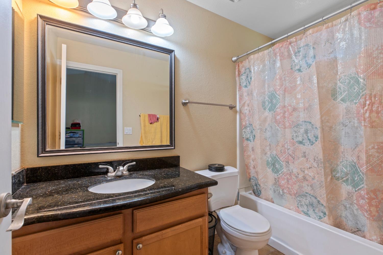 Detail Gallery Image 14 of 19 For 3901 Dale Rd #E,  Modesto,  CA 95356 - 2 Beds | 2 Baths