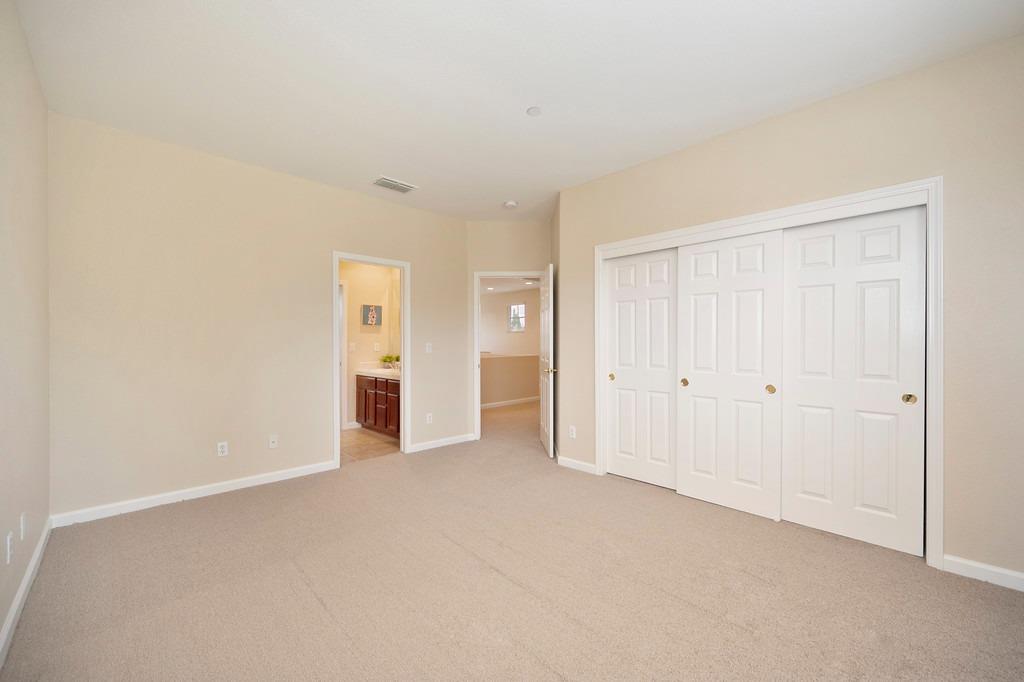 Detail Gallery Image 37 of 54 For 545 Westlake Dr, West Sacramento,  CA 95605 - 4 Beds | 3/1 Baths