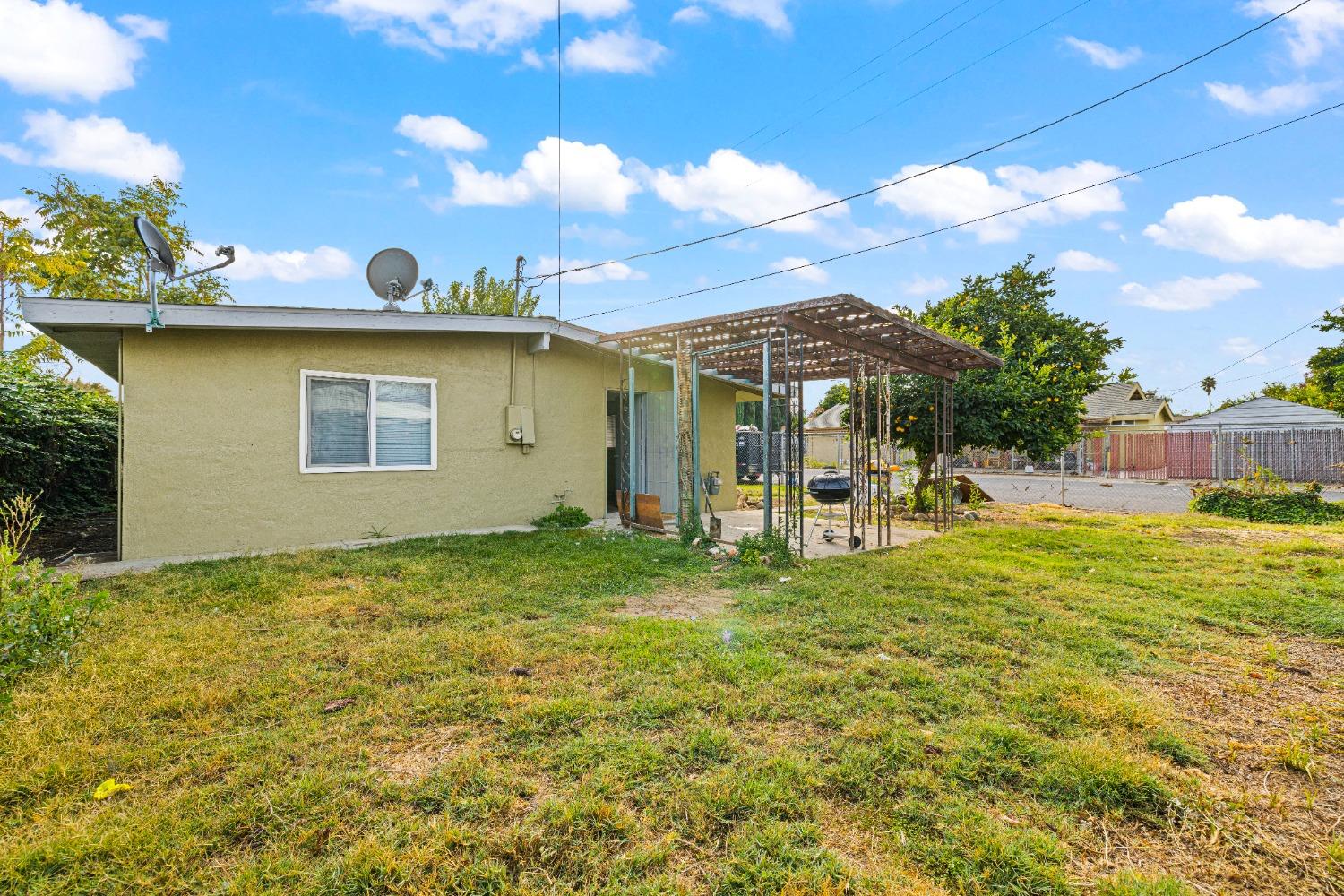 Detail Gallery Image 19 of 26 For 820 Beardsley, West Sacramento,  CA 95605 - 3 Beds | 1 Baths