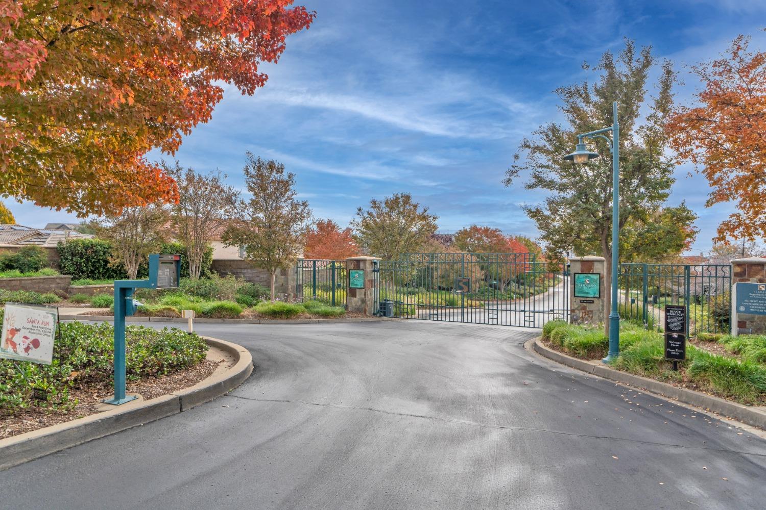 Detail Gallery Image 54 of 71 For 4207 Torrazzo Way, El Dorado Hills,  CA 95762 - 5 Beds | 3 Baths