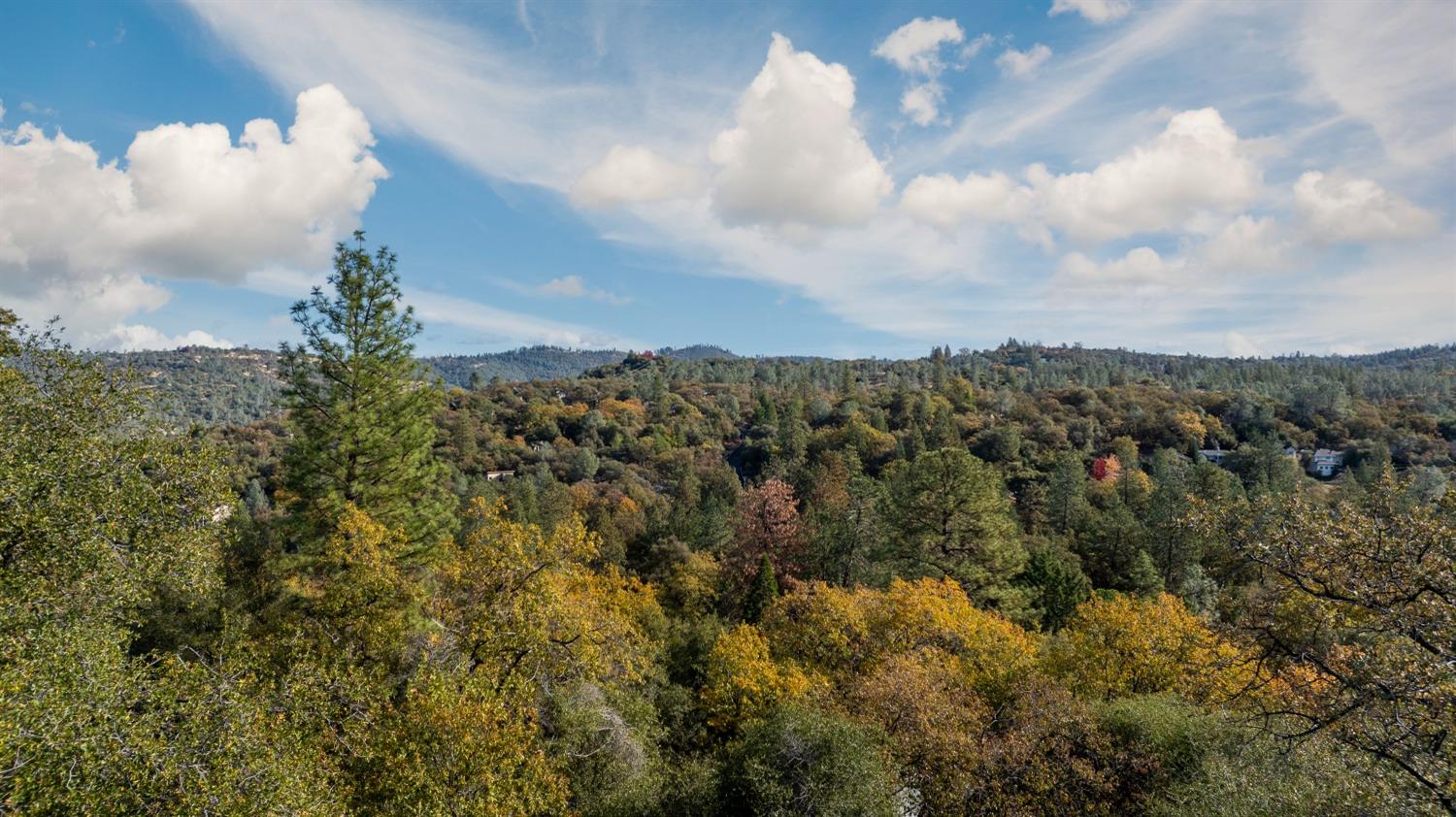 Detail Gallery Image 34 of 46 For 18318 Hummingbird Dr, Penn Valley,  CA 95946 - 4 Beds | 3 Baths