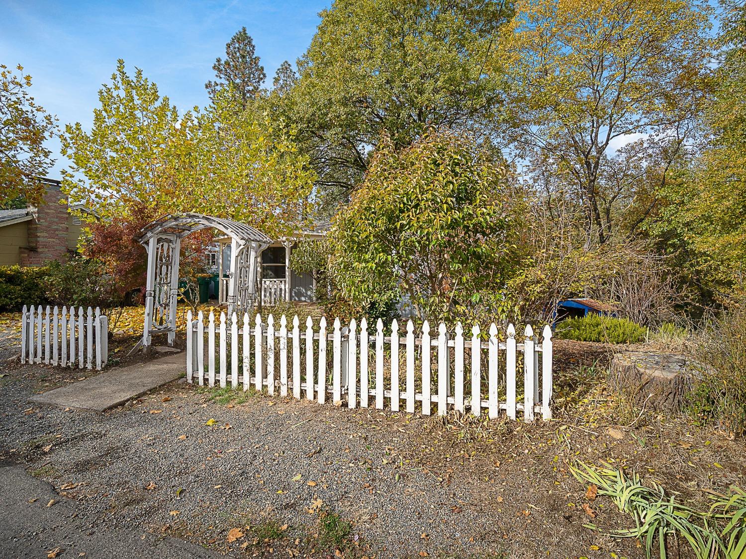 Detail Gallery Image 18 of 23 For 2873 Willow St, Placerville,  CA 95667 - 2 Beds | 1 Baths