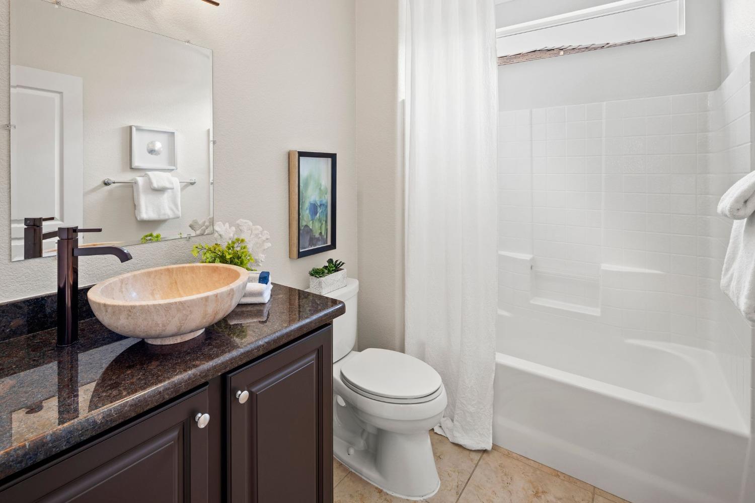 Detail Gallery Image 25 of 40 For 444 Stags Leap Ln, Lincoln,  CA 95648 - 2 Beds | 2 Baths