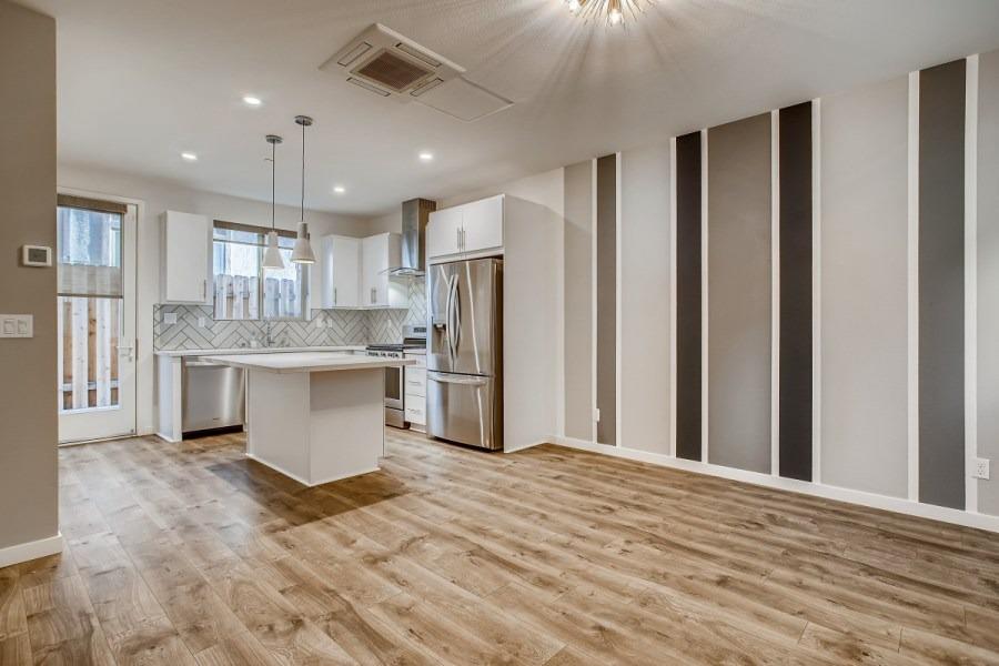 Detail Gallery Image 10 of 37 For 357 Crate Ave, Sacramento,  CA 95818 - 2 Beds | 2/1 Baths