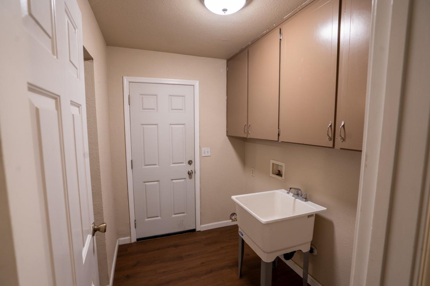 Detail Gallery Image 7 of 20 For 311 N 1st St, Patterson,  CA 95363 - 3 Beds | 1 Baths