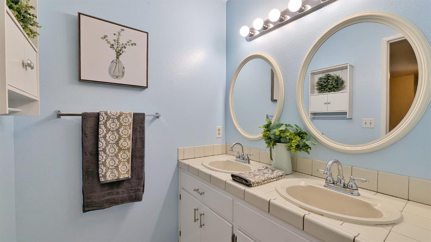 Detail Gallery Image 34 of 42 For 11351 E Laird St, Lockeford,  CA 95237 - 3 Beds | 2 Baths