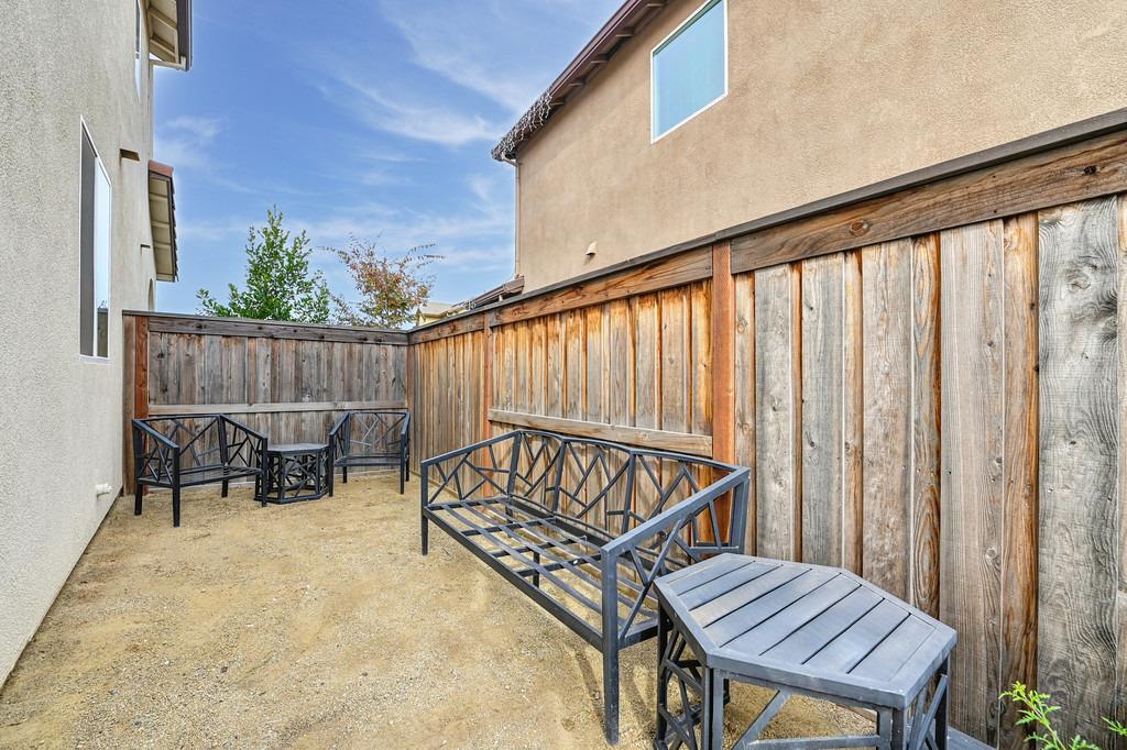 Detail Gallery Image 35 of 37 For 673 Lincolnshire Cir, Lincoln,  CA 95648 - 3 Beds | 2/1 Baths