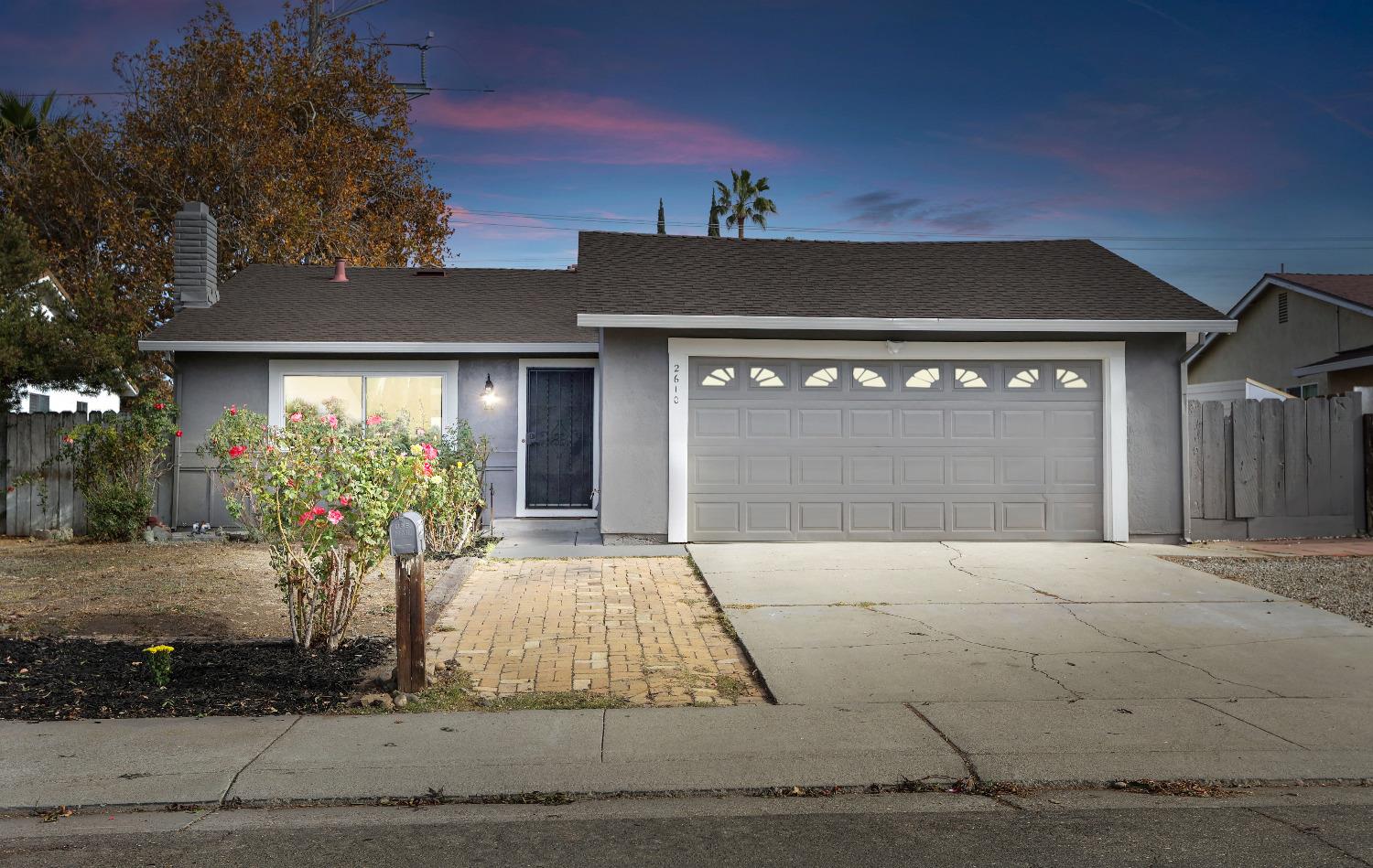 Detail Gallery Image 1 of 35 For 2610 Colony Dr, Tracy,  CA 95376 - 4 Beds | 2 Baths