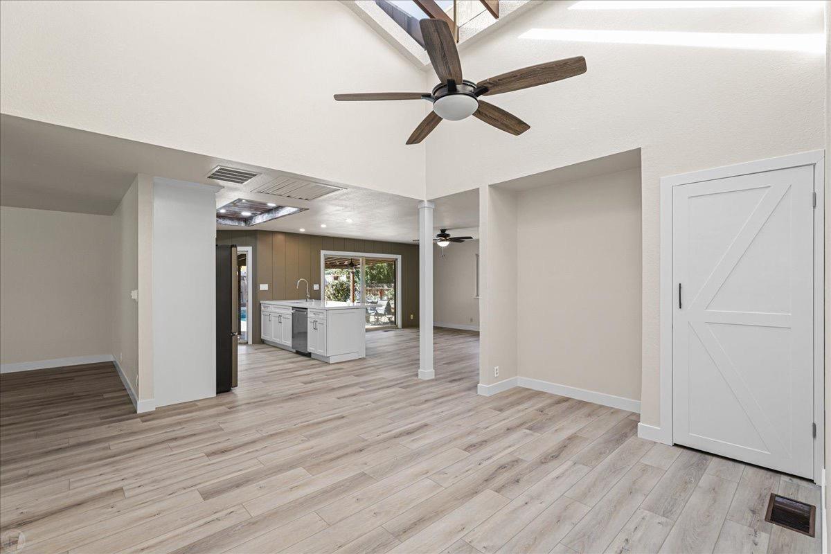 Detail Gallery Image 10 of 20 For 375 Oak Ave, Ripon,  CA 95366 - 3 Beds | 2 Baths