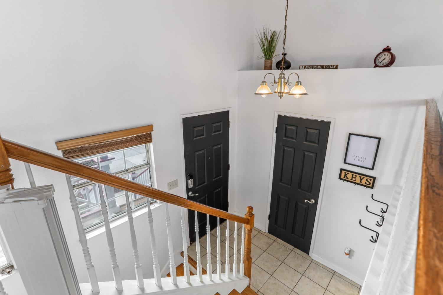 Detail Gallery Image 7 of 33 For 741 Prairie Dunes Dr, Lathrop,  CA 95330 - 4 Beds | 2/1 Baths