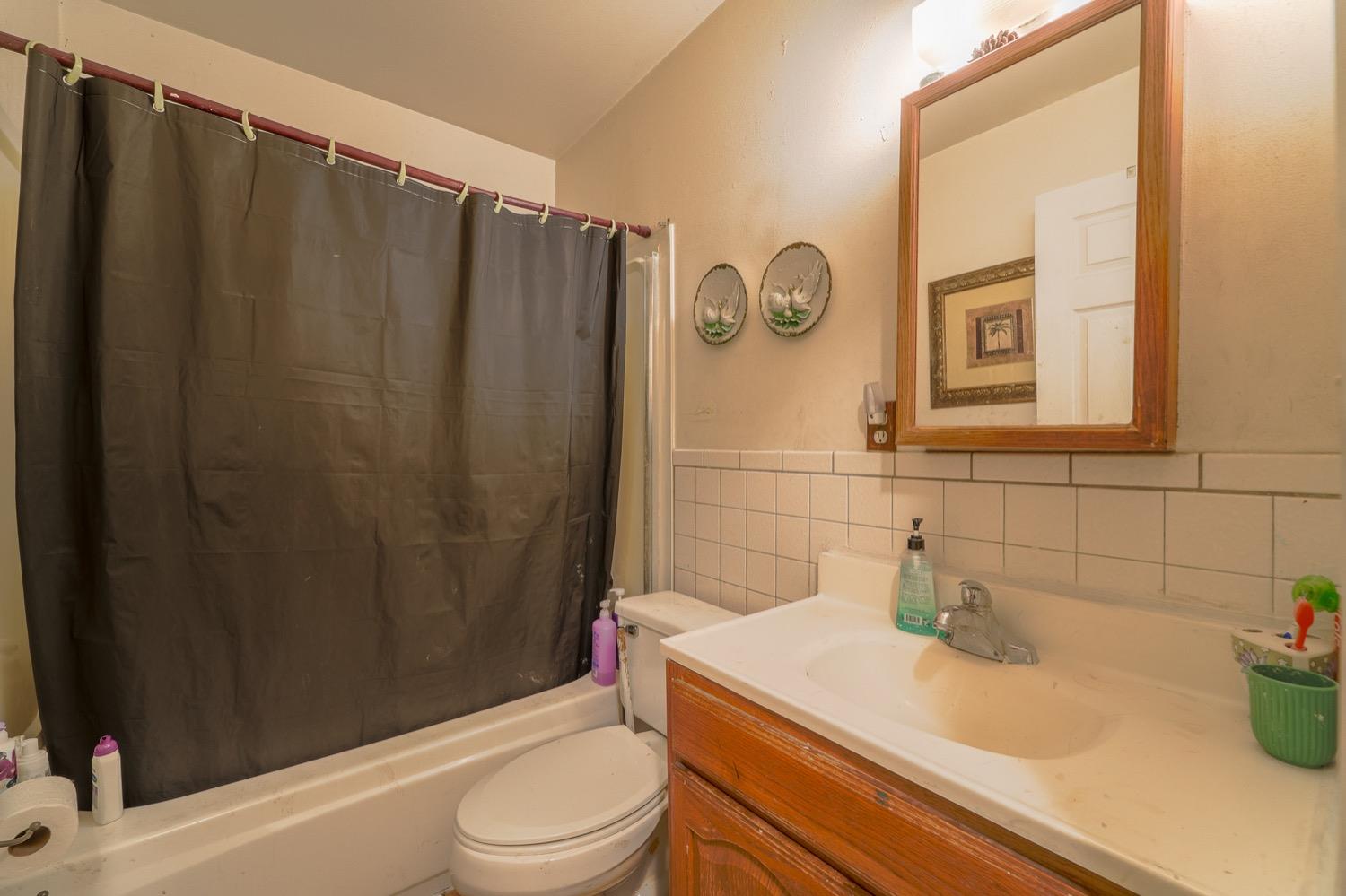 Detail Gallery Image 21 of 29 For 1529 Pelton Ave, Modesto,  CA 95351 - 3 Beds | 2 Baths