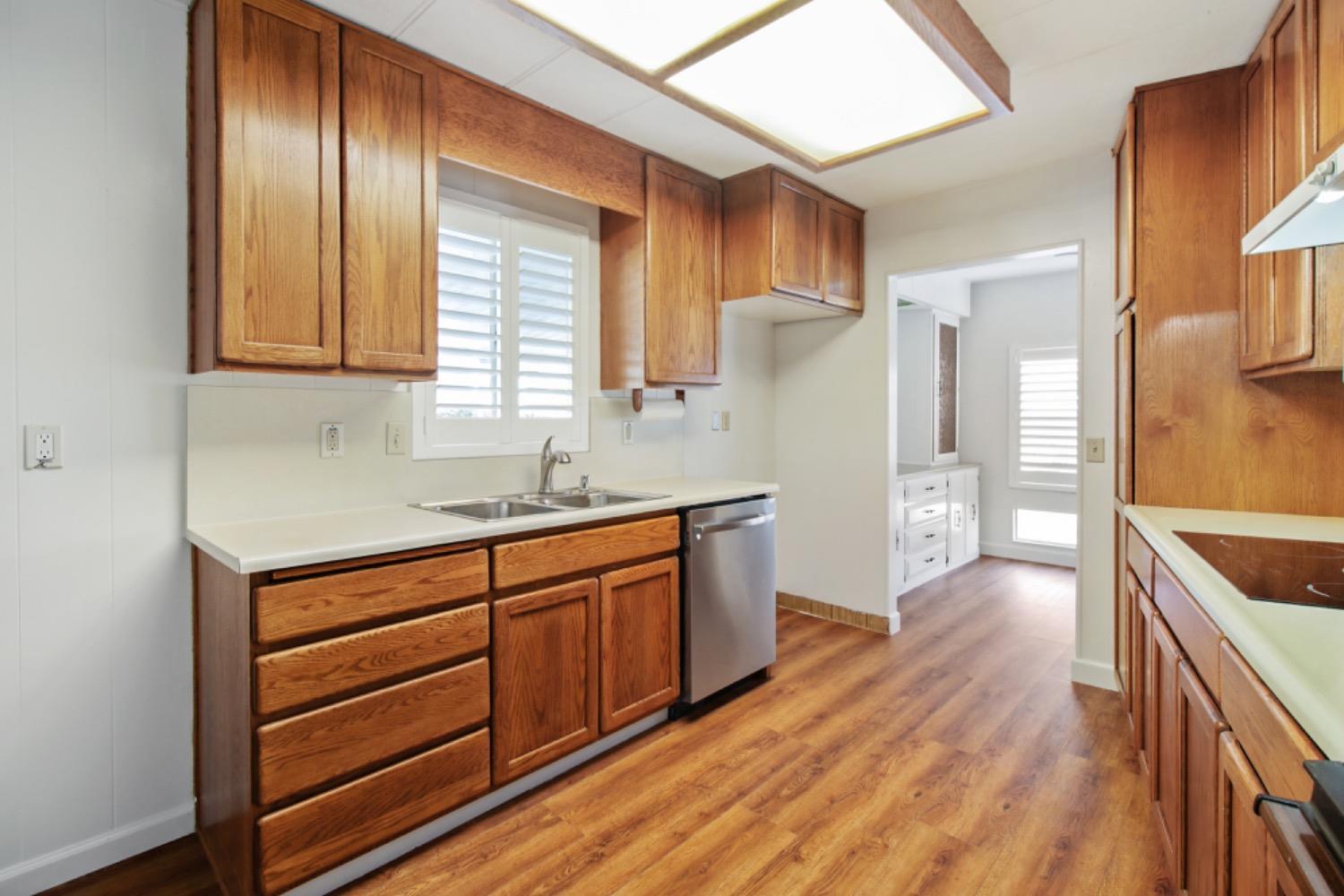 Detail Gallery Image 16 of 49 For 8181 Folsom Blvd 176, Sacramento,  CA 95826 - 2 Beds | 2 Baths