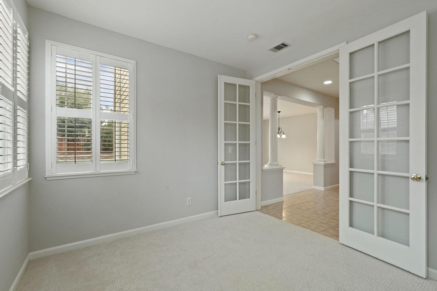 Detail Gallery Image 10 of 99 For 1242 Citadelle St, Tracy,  CA 95304 - 5 Beds | 3/2 Baths