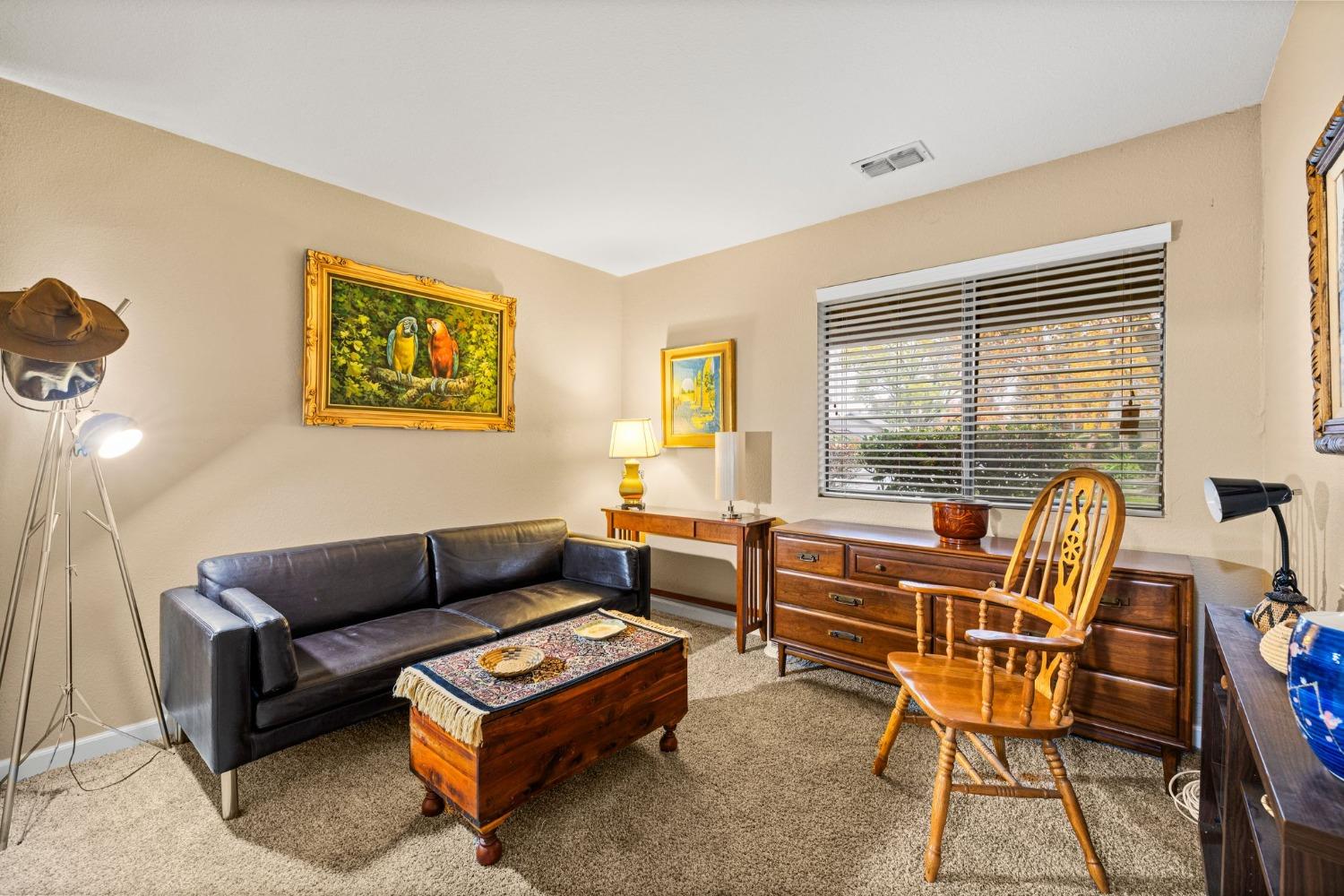 Detail Gallery Image 21 of 34 For 5326 Terrace Oak Cir, Fair Oaks,  CA 95628 - 3 Beds | 2 Baths