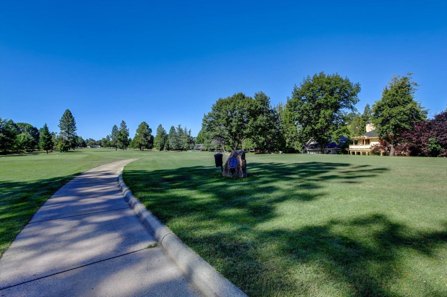 Detail Gallery Image 58 of 63 For 12189 Lake Wildwood Dr, Penn Valley,  CA 95946 - 3 Beds | 2 Baths