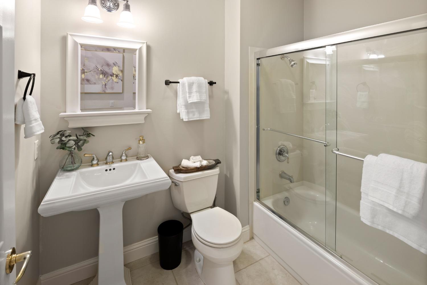 Detail Gallery Image 30 of 43 For 313 Hammill Ct, Roseville,  CA 95747 - 2 Beds | 2 Baths