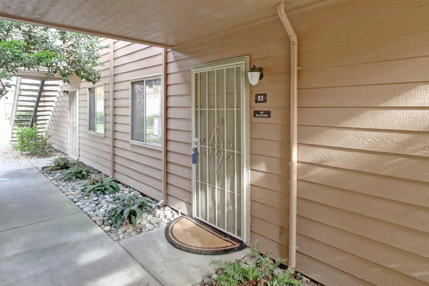 Detail Gallery Image 2 of 35 For 11150 Trinity River Dr #53,  Rancho Cordova,  CA 95670 - 2 Beds | 2 Baths