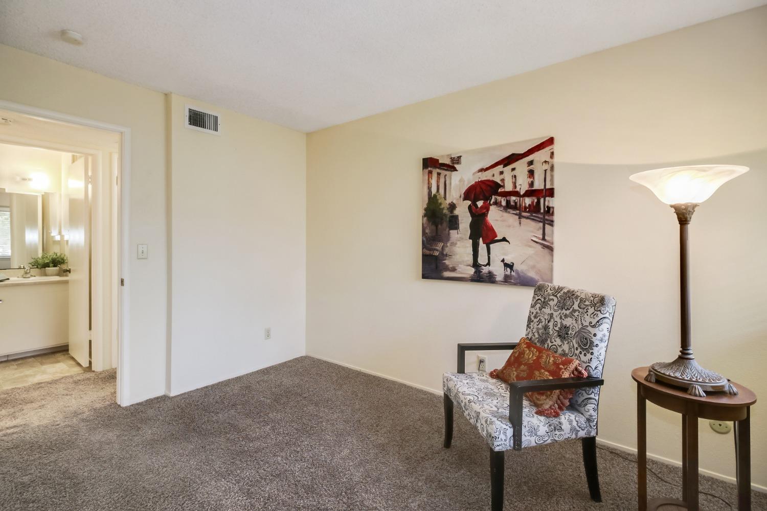 Detail Gallery Image 20 of 31 For 3227 Casitas Bonito, Sacramento,  CA 95825 - 3 Beds | 2/1 Baths