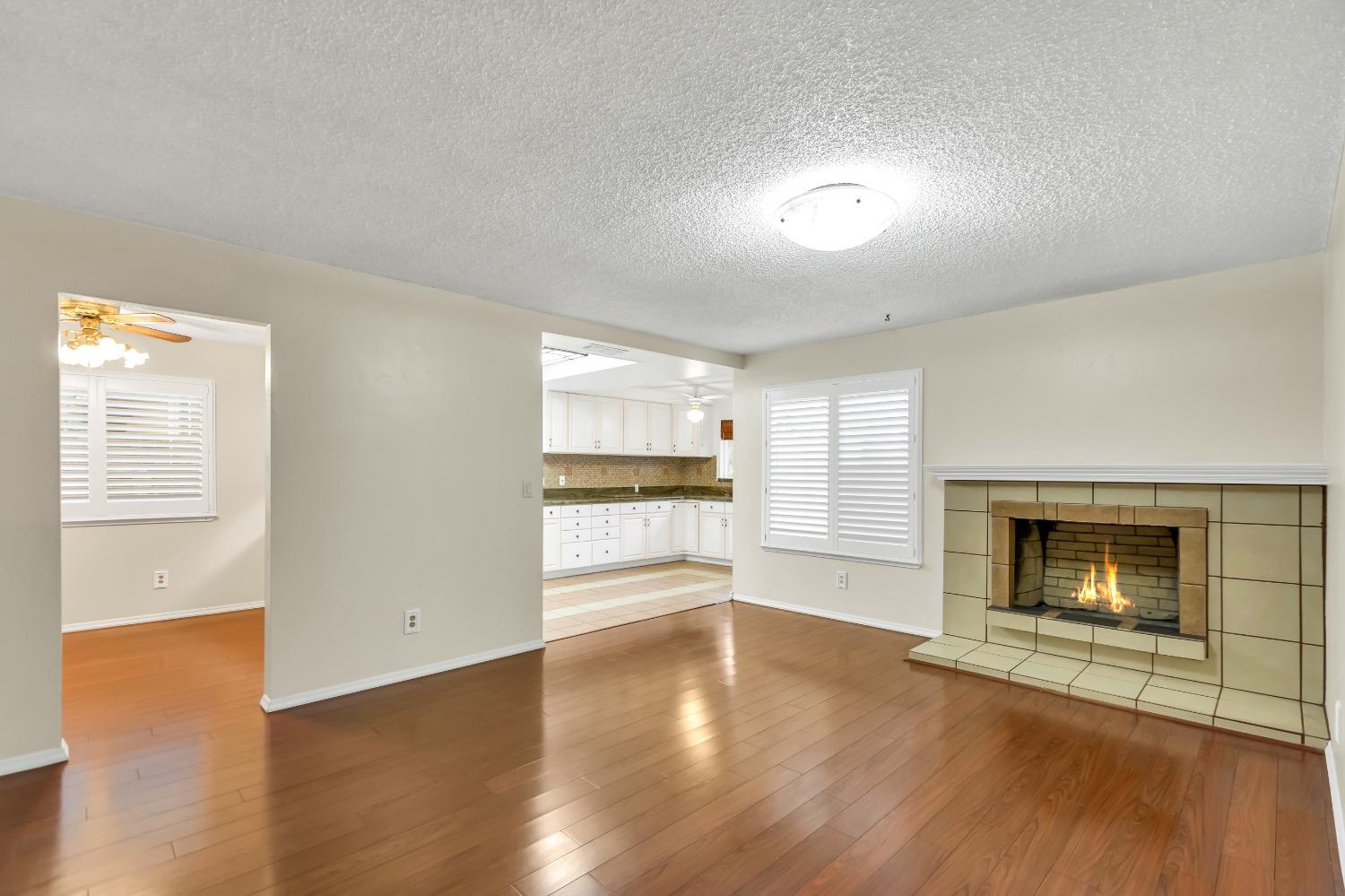 Detail Gallery Image 27 of 49 For 3332 Corbin Way, Sacramento,  CA 95827 - 4 Beds | 2 Baths