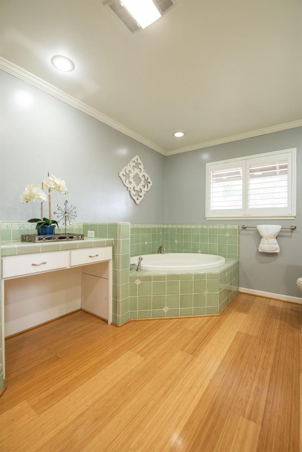 Detail Gallery Image 36 of 68 For 1725 Edgebrook Dr #D,  Modesto,  CA 95354 - 3 Beds | 2/1 Baths