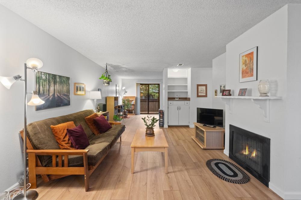 Detail Gallery Image 14 of 63 For 951 Fulton Avenue #530,  Sacramento,  CA 95825 - 2 Beds | 1 Baths