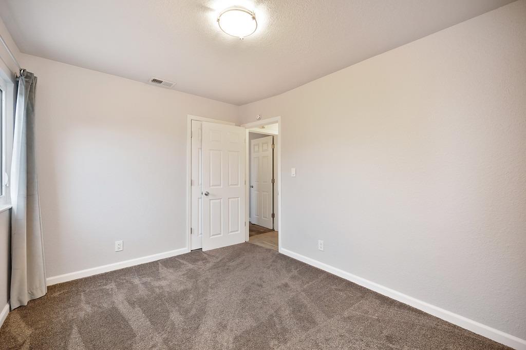 Detail Gallery Image 33 of 41 For 3309 Barrington Rd, Sacramento,  CA 95864 - 3 Beds | 1 Baths