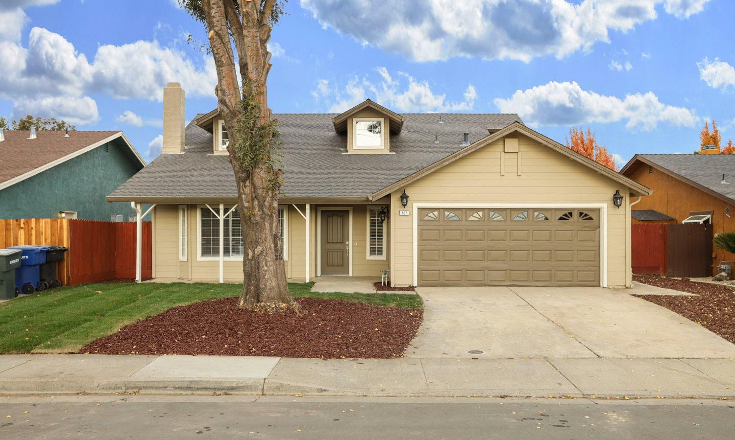 Detail Gallery Image 1 of 46 For 507 Poppy Ave, Patterson,  CA 95363 - 4 Beds | 2/1 Baths