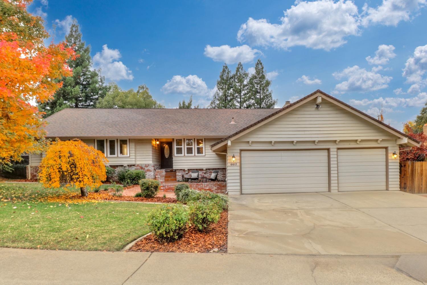 Detail Gallery Image 1 of 54 For 6617 Central Park Ct, Orangevale,  CA 95662 - 6 Beds | 3/1 Baths