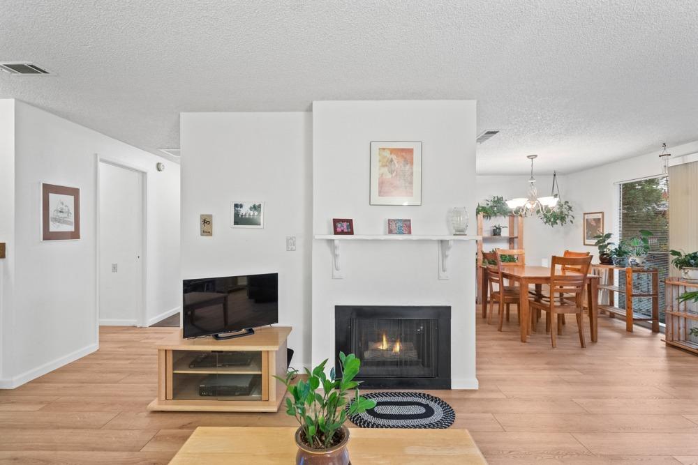 Detail Gallery Image 15 of 63 For 951 Fulton Avenue #530,  Sacramento,  CA 95825 - 2 Beds | 1 Baths