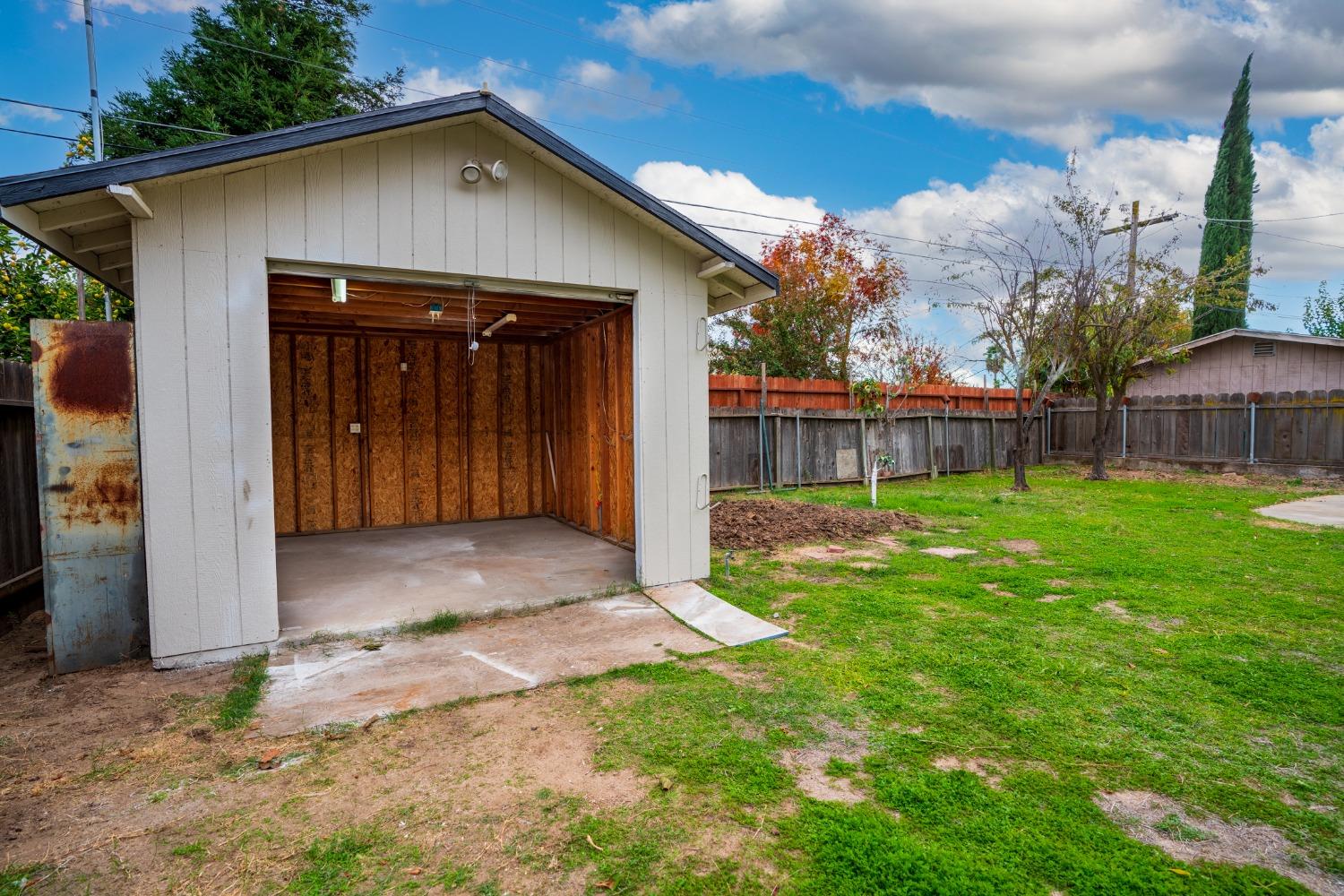 Detail Gallery Image 18 of 21 For 2152 1st St, Atwater,  CA 95301 - 3 Beds | 2 Baths