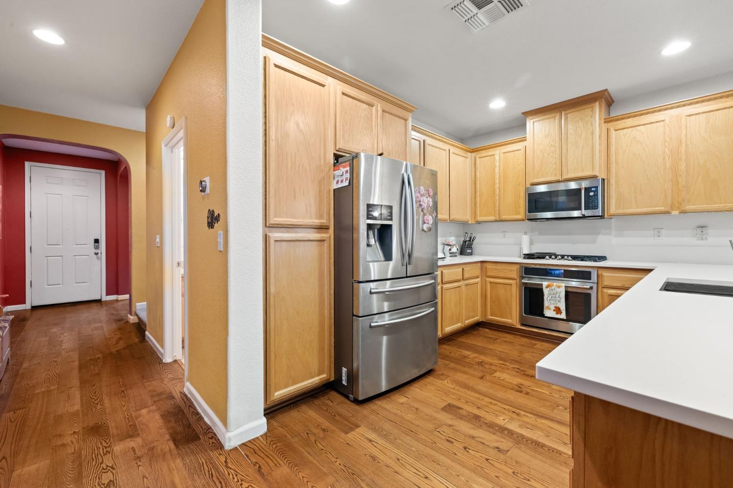 Detail Gallery Image 5 of 42 For 3151 Brindley Way, Rancho Cordova,  CA 95670 - 3 Beds | 2/1 Baths