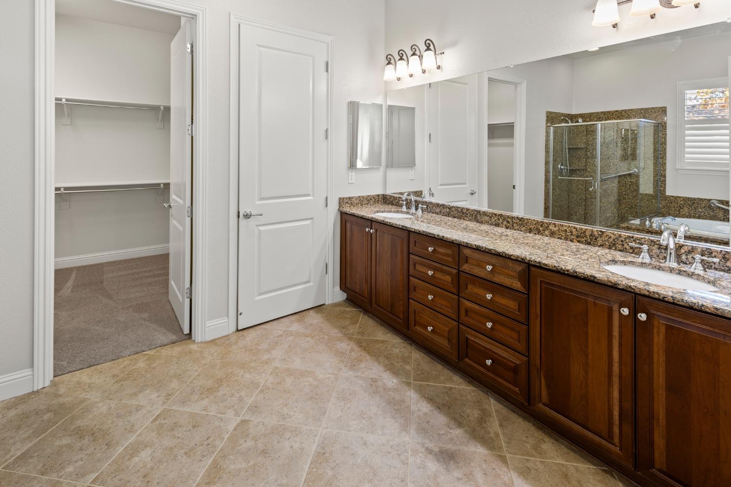 Detail Gallery Image 32 of 57 For 2359 Langtree Dr, Roseville,  CA 95747 - 3 Beds | 2 Baths