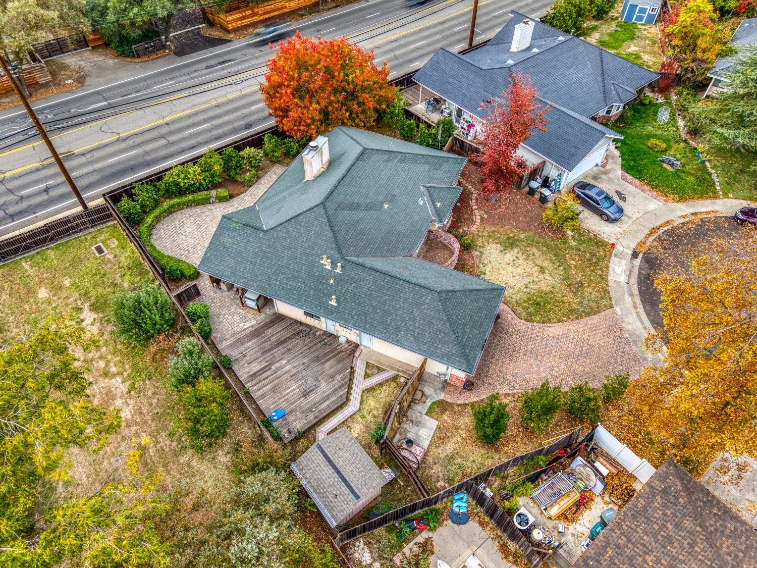 Detail Gallery Image 7 of 39 For 4220 Waymar Ct, Carmichael,  CA 95608 - 3 Beds | 2 Baths