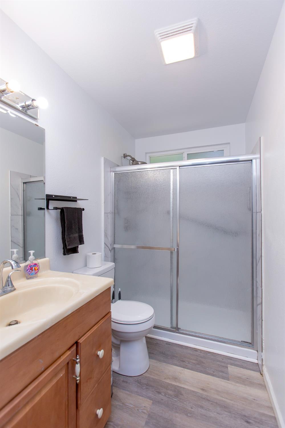 Detail Gallery Image 11 of 20 For 4801 Keema Ave, Sacramento,  CA 95842 - 3 Beds | 1 Baths