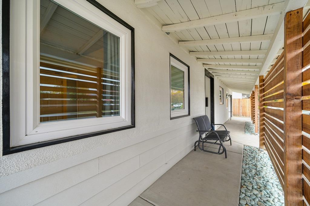 Detail Gallery Image 12 of 41 For 3309 Barrington Rd, Sacramento,  CA 95864 - 3 Beds | 1 Baths