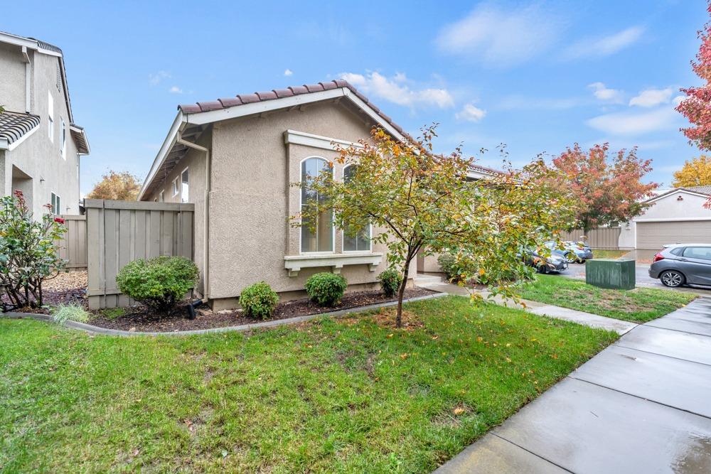 Detail Gallery Image 50 of 53 For 3157 Brunnet Ln, Sacramento,  CA 95833 - 3 Beds | 2 Baths