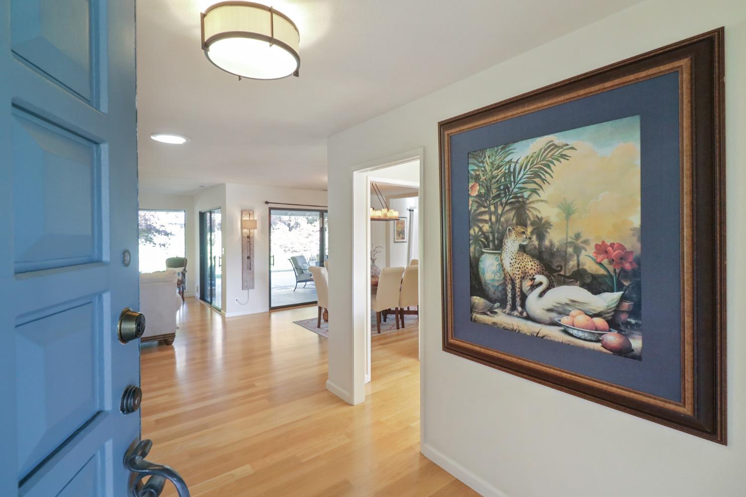 Detail Gallery Image 4 of 43 For Address Is Not Disclosed, Sacramento,  CA 95825 - 4 Beds | 2/1 Baths