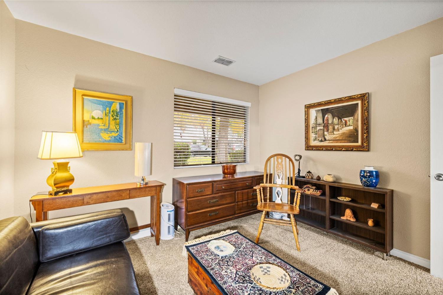 Detail Gallery Image 22 of 34 For 5326 Terrace Oak Cir, Fair Oaks,  CA 95628 - 3 Beds | 2 Baths